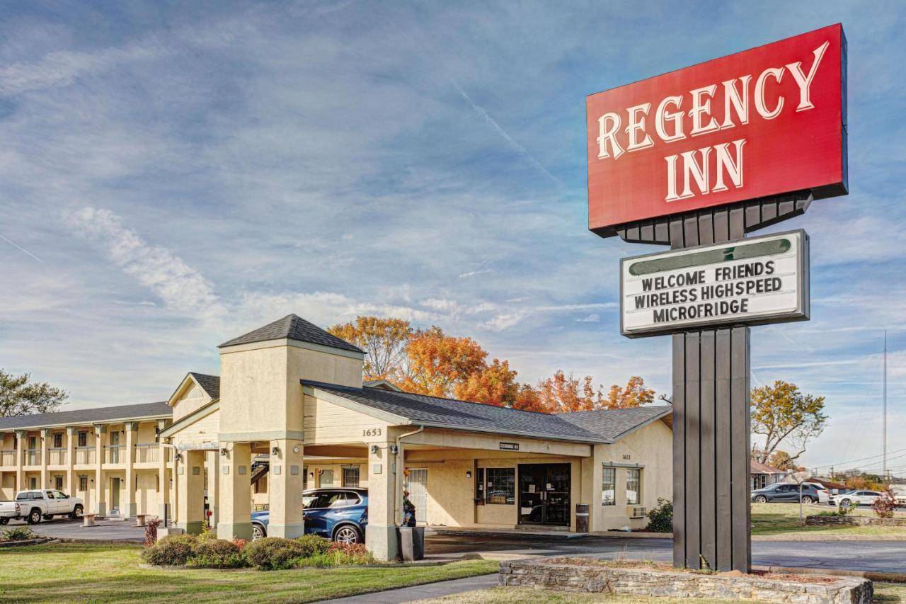Regency Inn Fayetteville Esterno foto