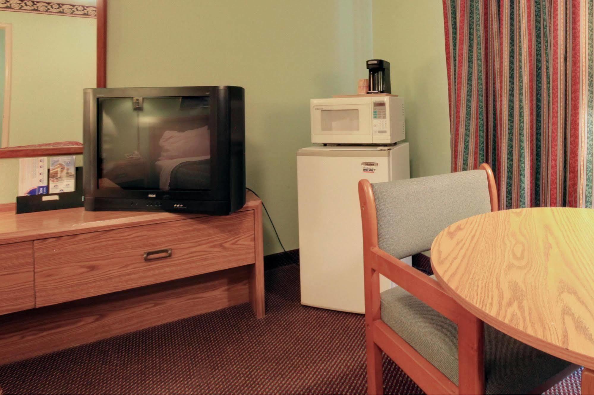 Regency Inn Fayetteville Camera foto